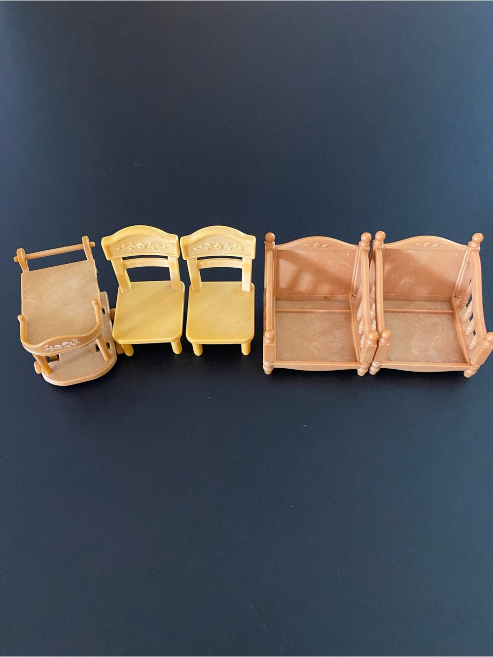 Calico Critters Sylvanian Family 5 Piece Furniture Lot